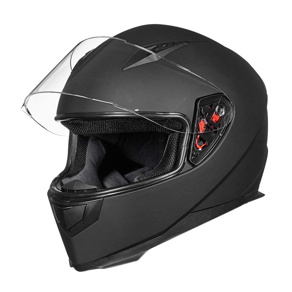 ILM helmet worn by commuter on street demonstrating real-world use and versatility