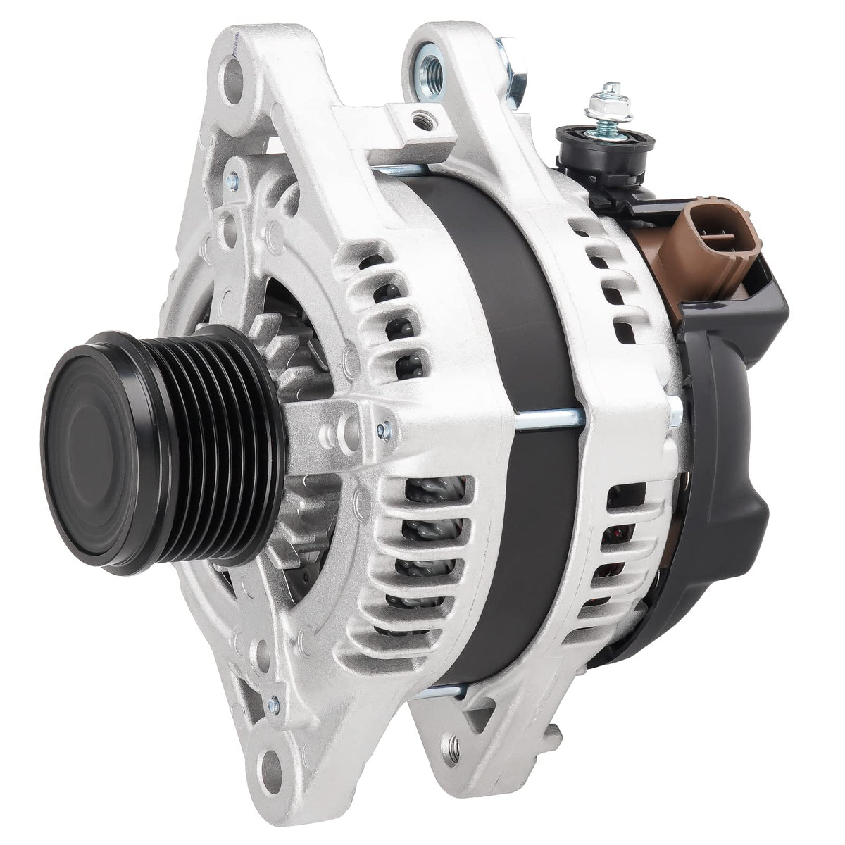 ILONPA front alternator view showing clean housing and fit for direct replacement