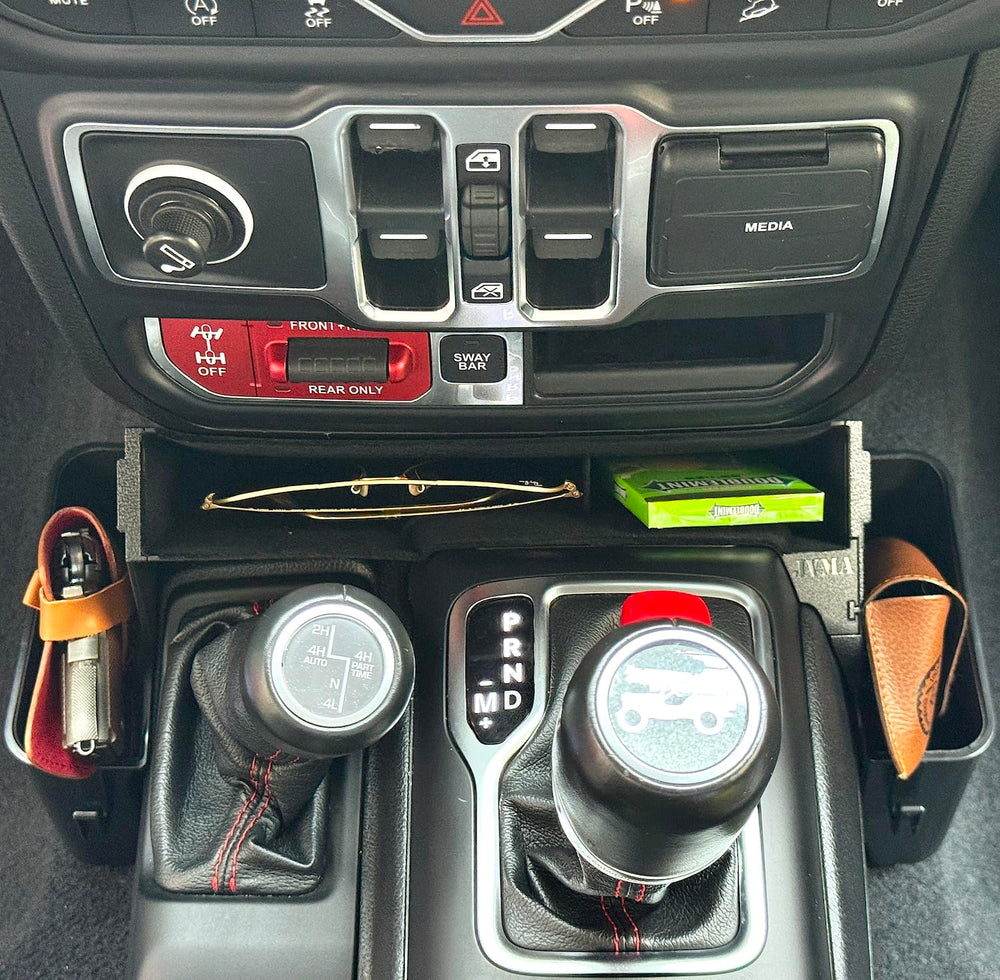 JVMA removable gear-shift box detail allowing seat movement and access