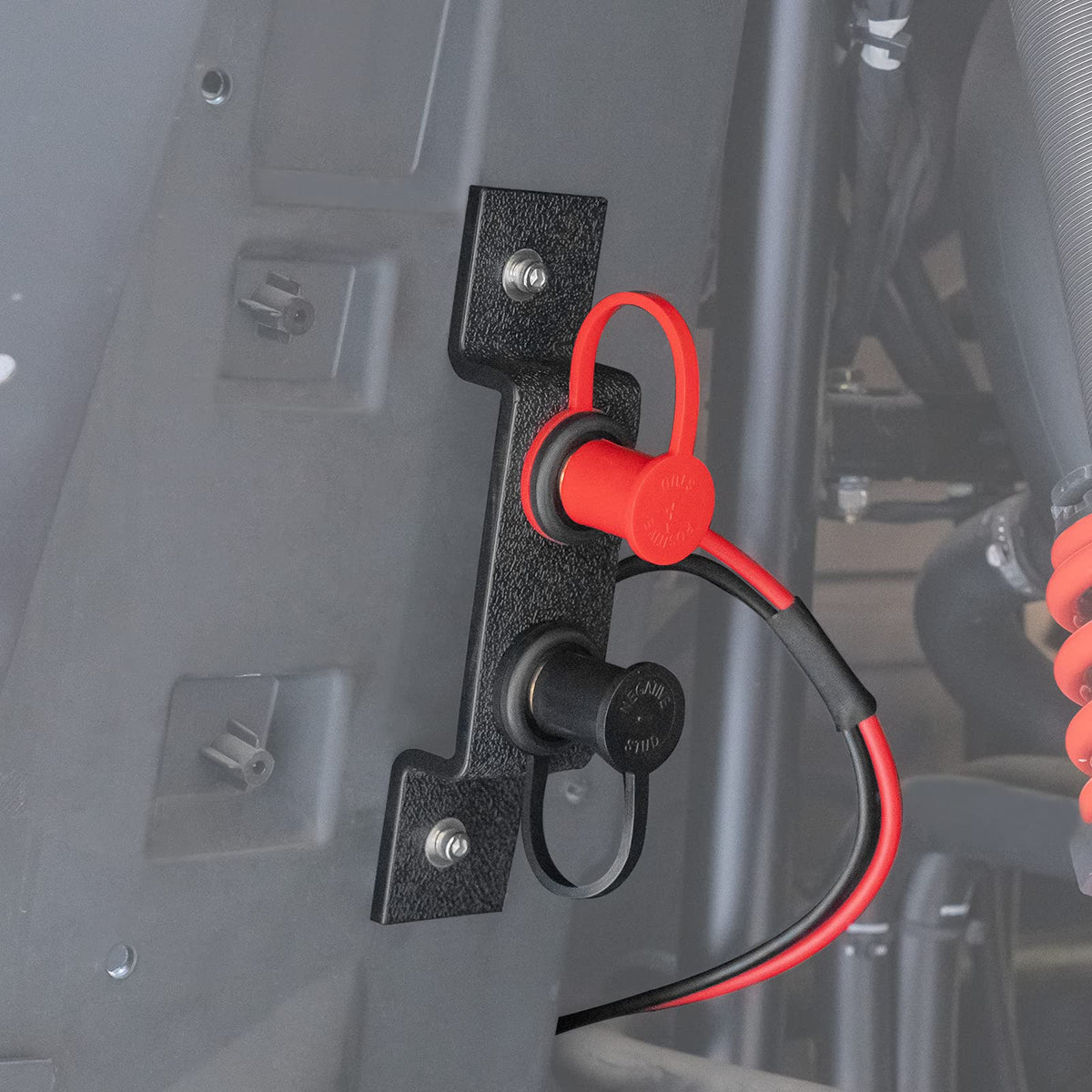 KEMIMOTO front charging post mounted for quick access and safe connections
