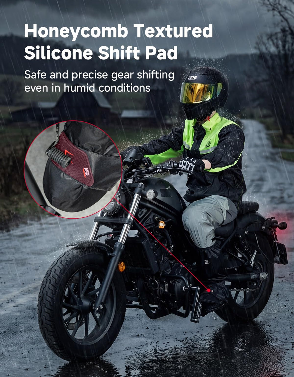 KEMIMOTO cover on shoe while pedaling a bicycle for dry toes and pedal feel