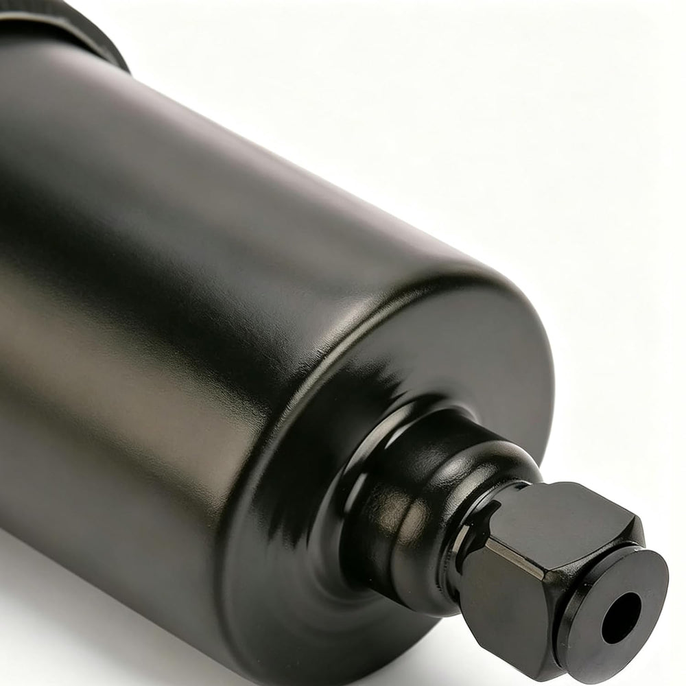 Lanotech detail of wiring connector demonstrating simple 12V hookup advantage