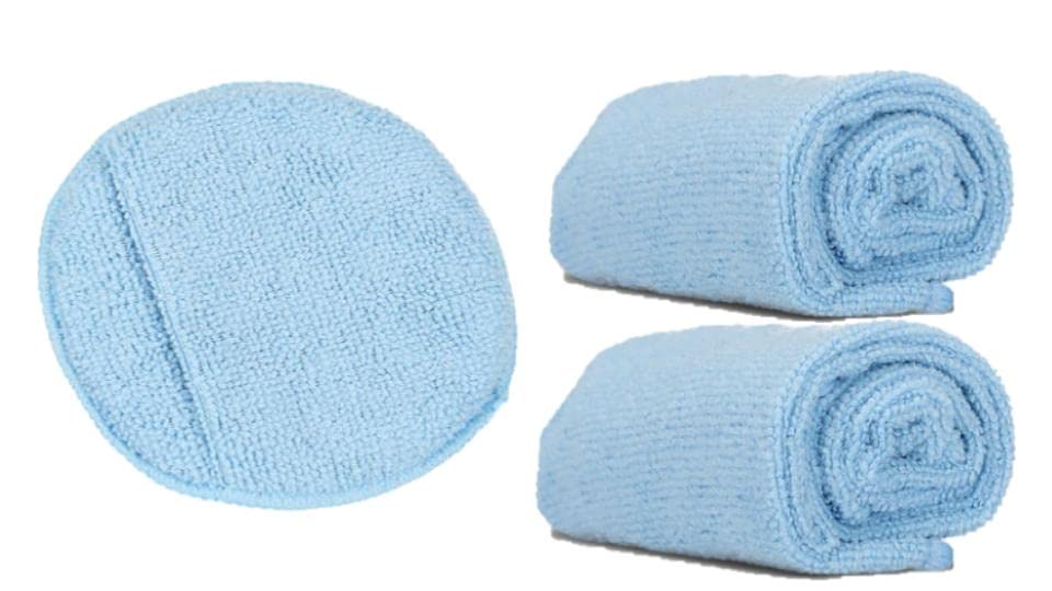 Leather CPR applicator sponge front view showing size and soft pad for even application