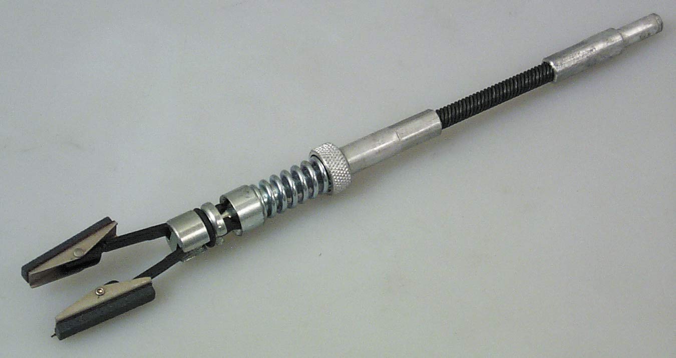 Lisle 10500 being used in brake cylinder to restore crosshatch and sealing