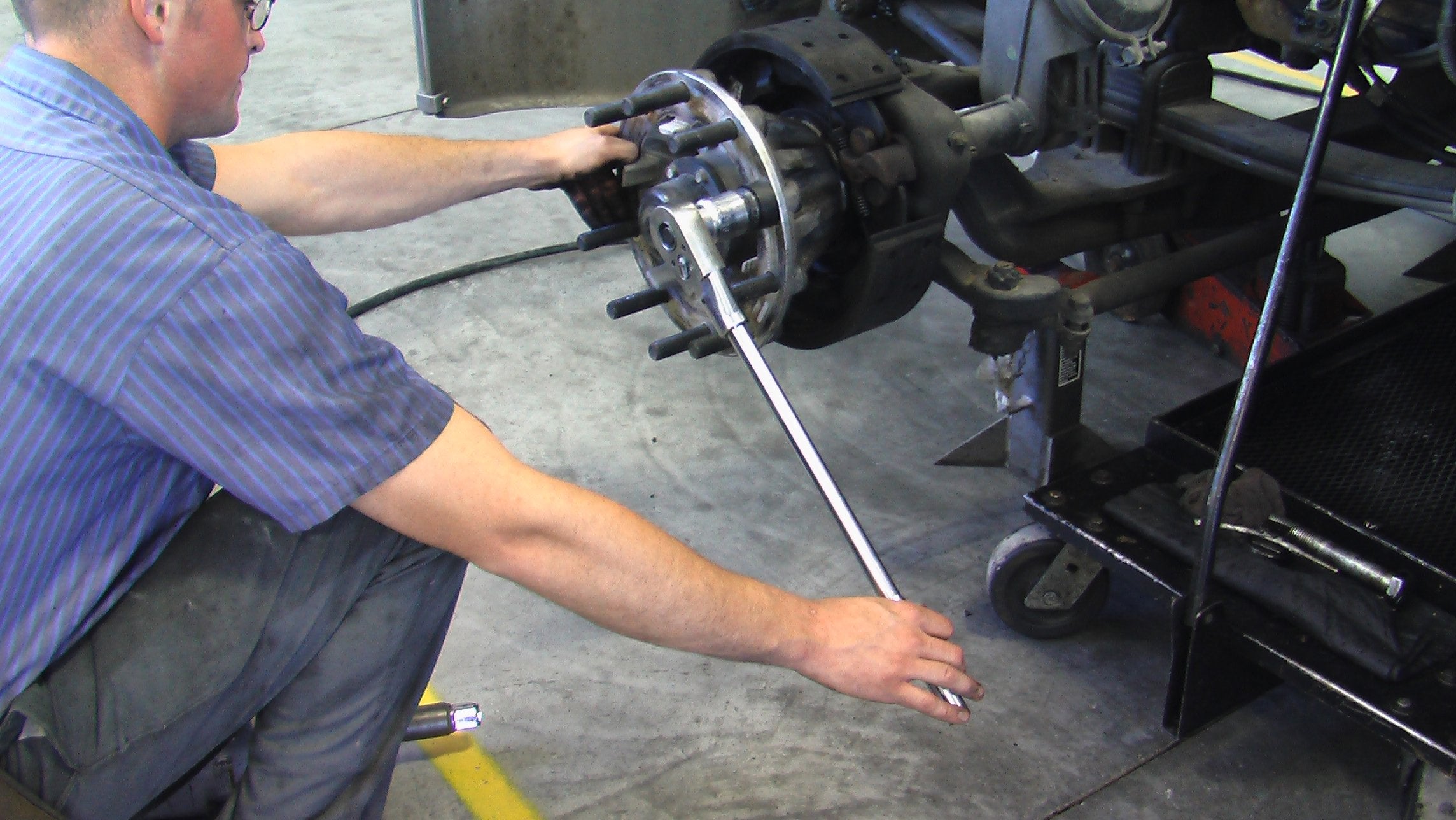 Lisle close-up of thrust bearing reducing friction for smoother pulls