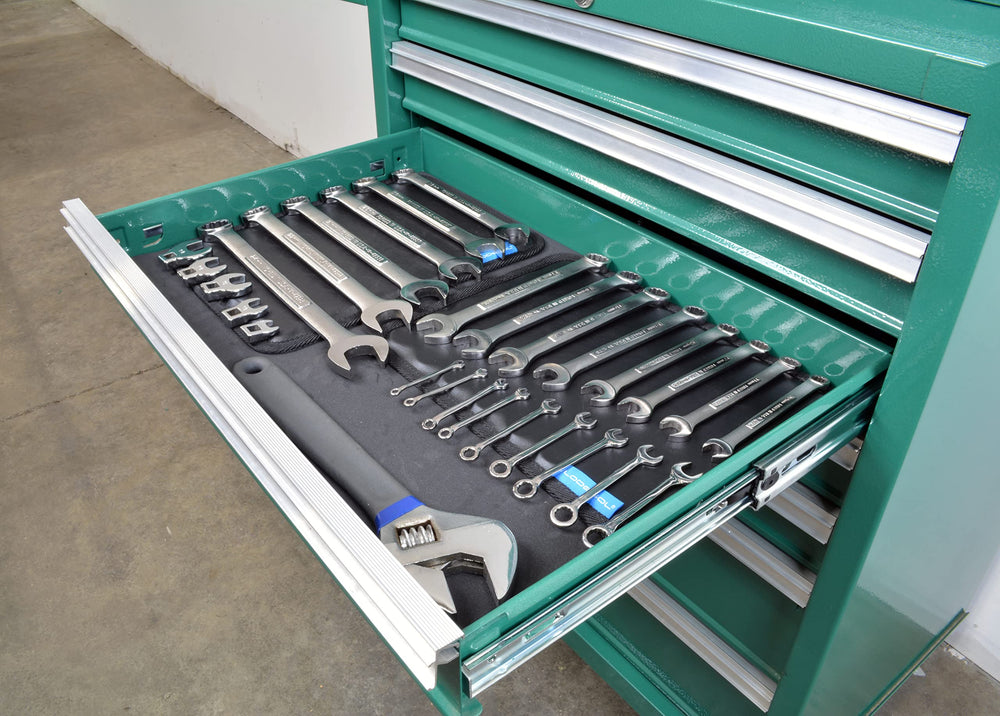 Lodesol thin side profile demonstrating low-profile storage convenience