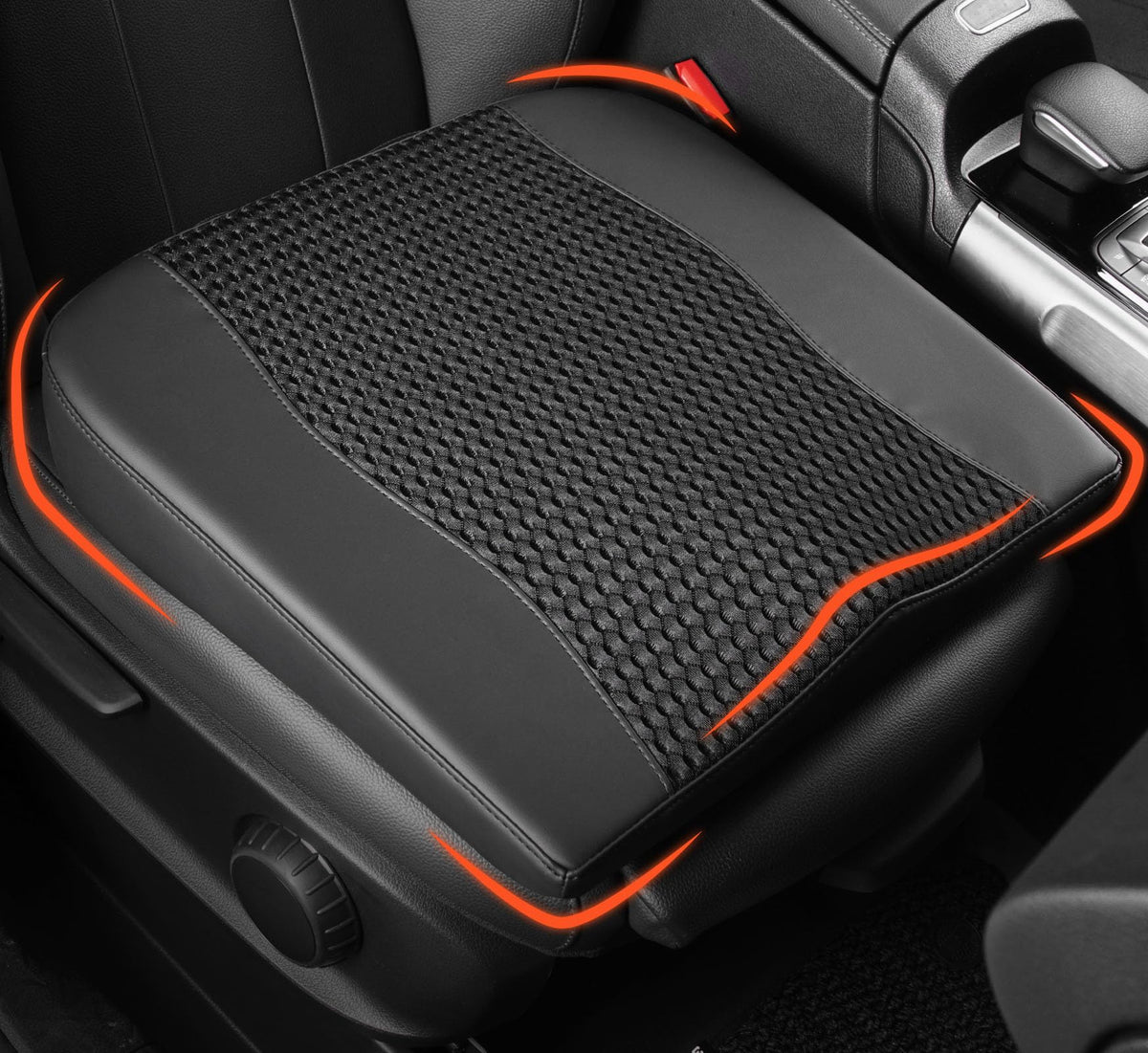 Lofty Aim front view of cushion showing ergonomic shape and driving comfort