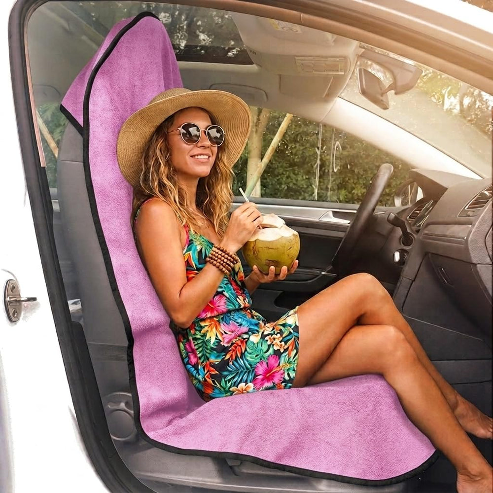 LoyaGour towel texture close-up soft absorbent face for comfortable rides