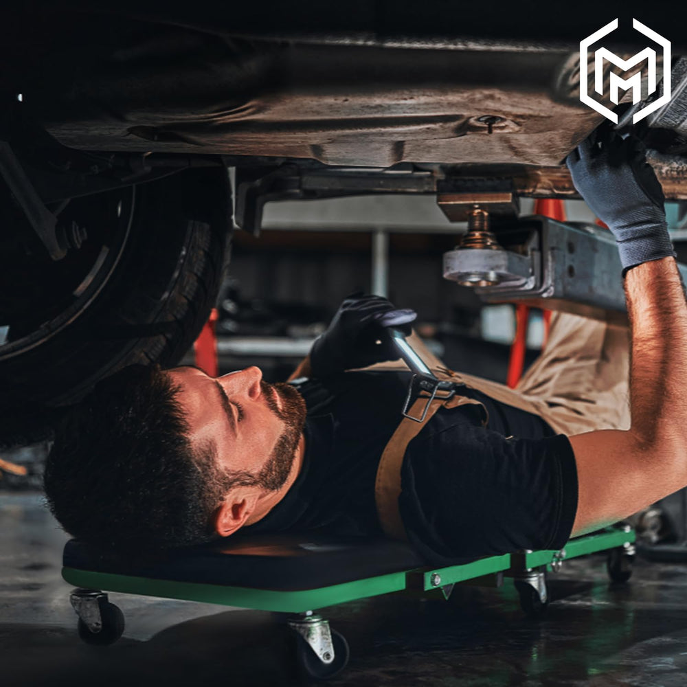 M-AUTO in garage lifestyle scene highlighting practical everyday use