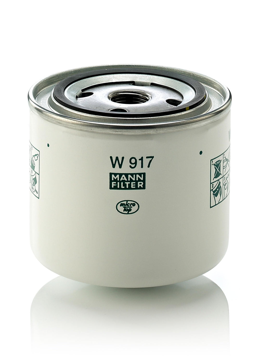 MANN-FILTER close-up of filter media edge highlighting high dirt-holding capacity