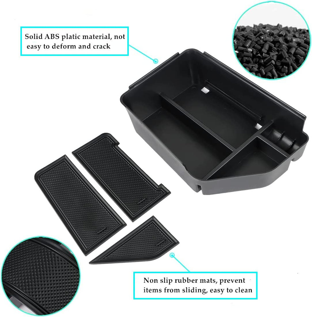 MARCHFA top-down view of coin and card compartments for fast access