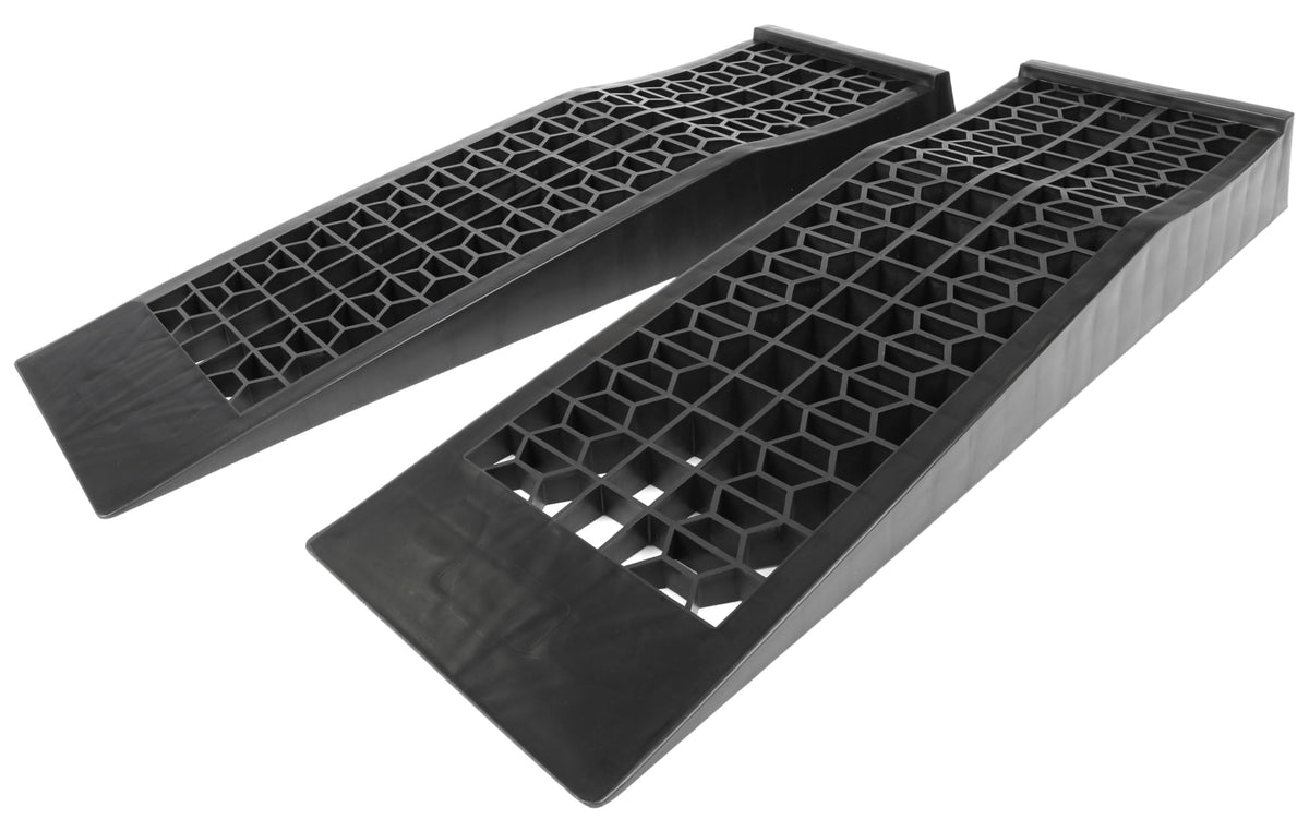 MAXXHAUL ramps front view showing full length and tread for secure tire support