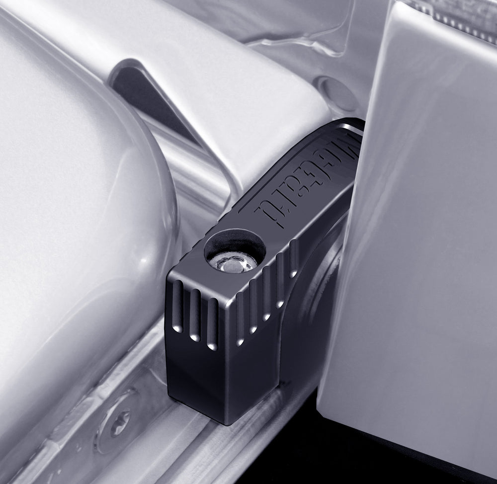 McGard 76029 close-up of lock mechanism showing stainless steel detail and durability