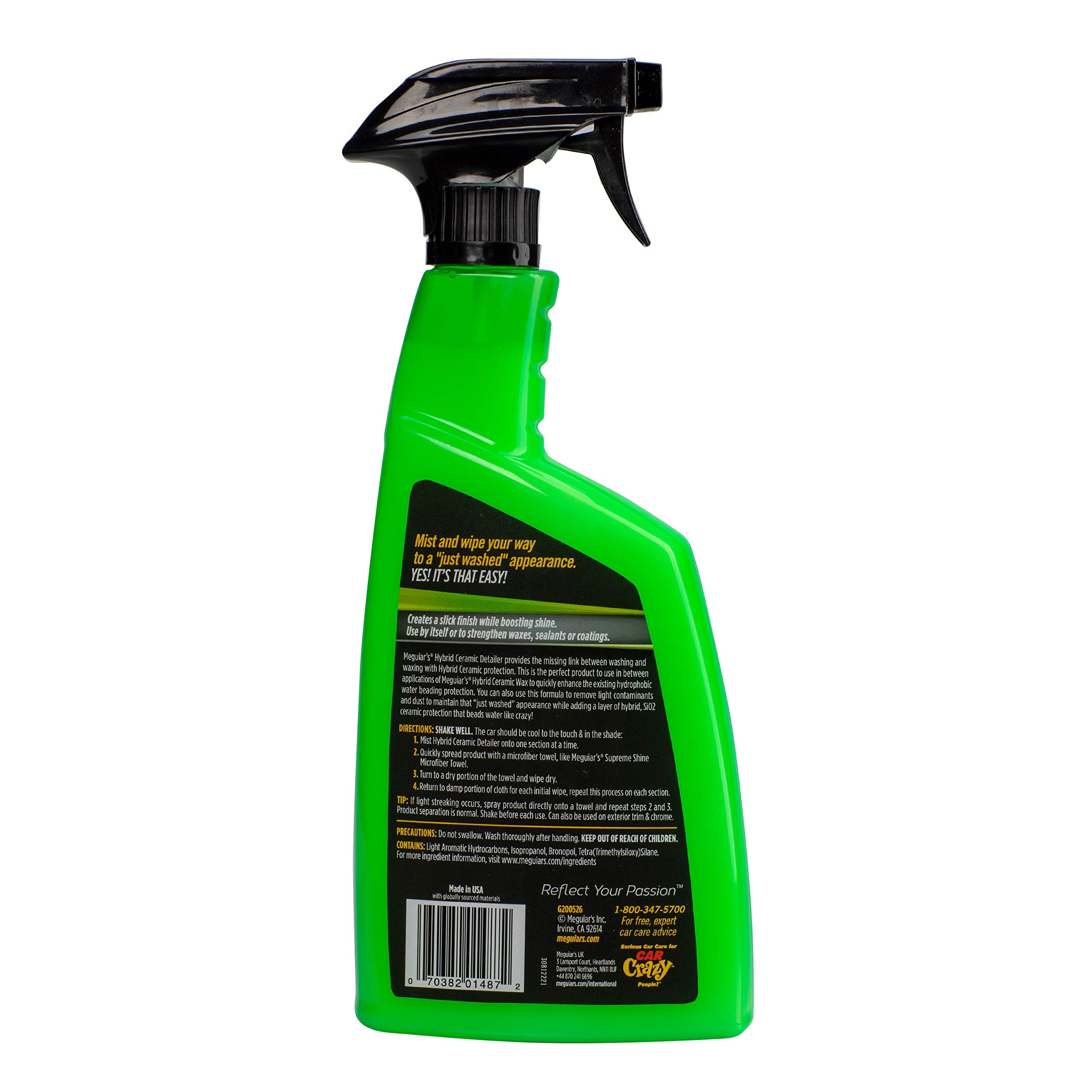 Meguiar's spray nozzle spraying mist to demonstrate easy application benefit