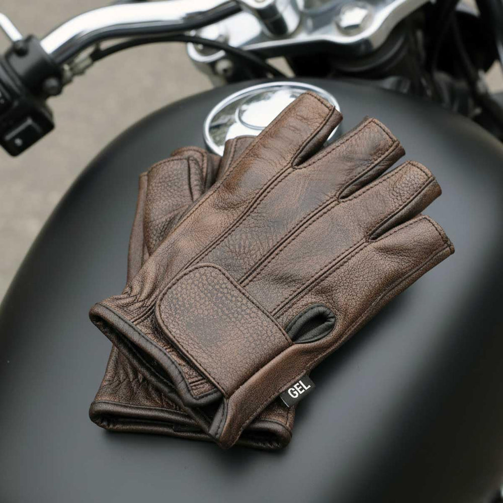 Milwaukee Leather MG7561 adjustable wrist strap close-up securing fit