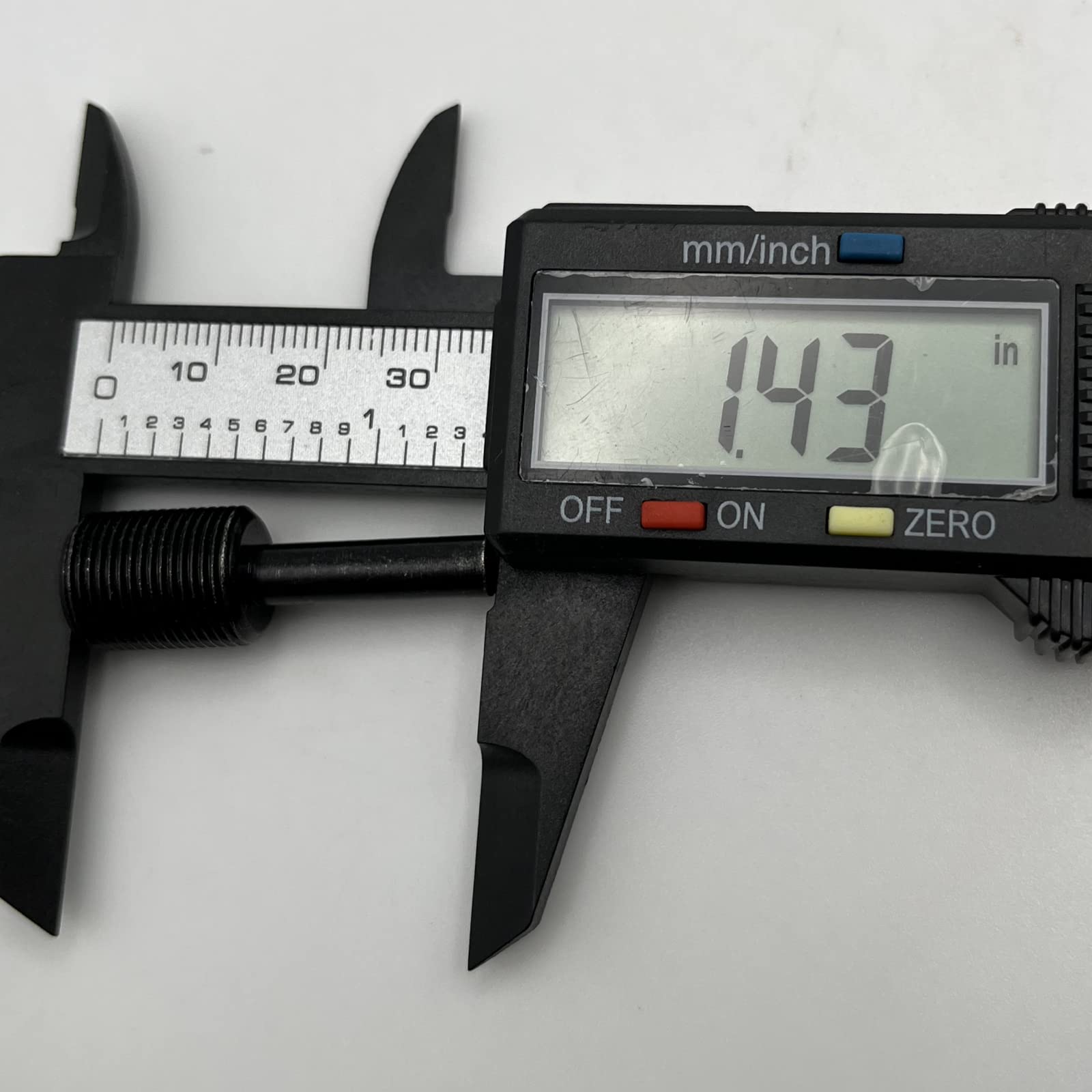 MUUP die starter in use aligning a muzzle device for accurate hand-threading