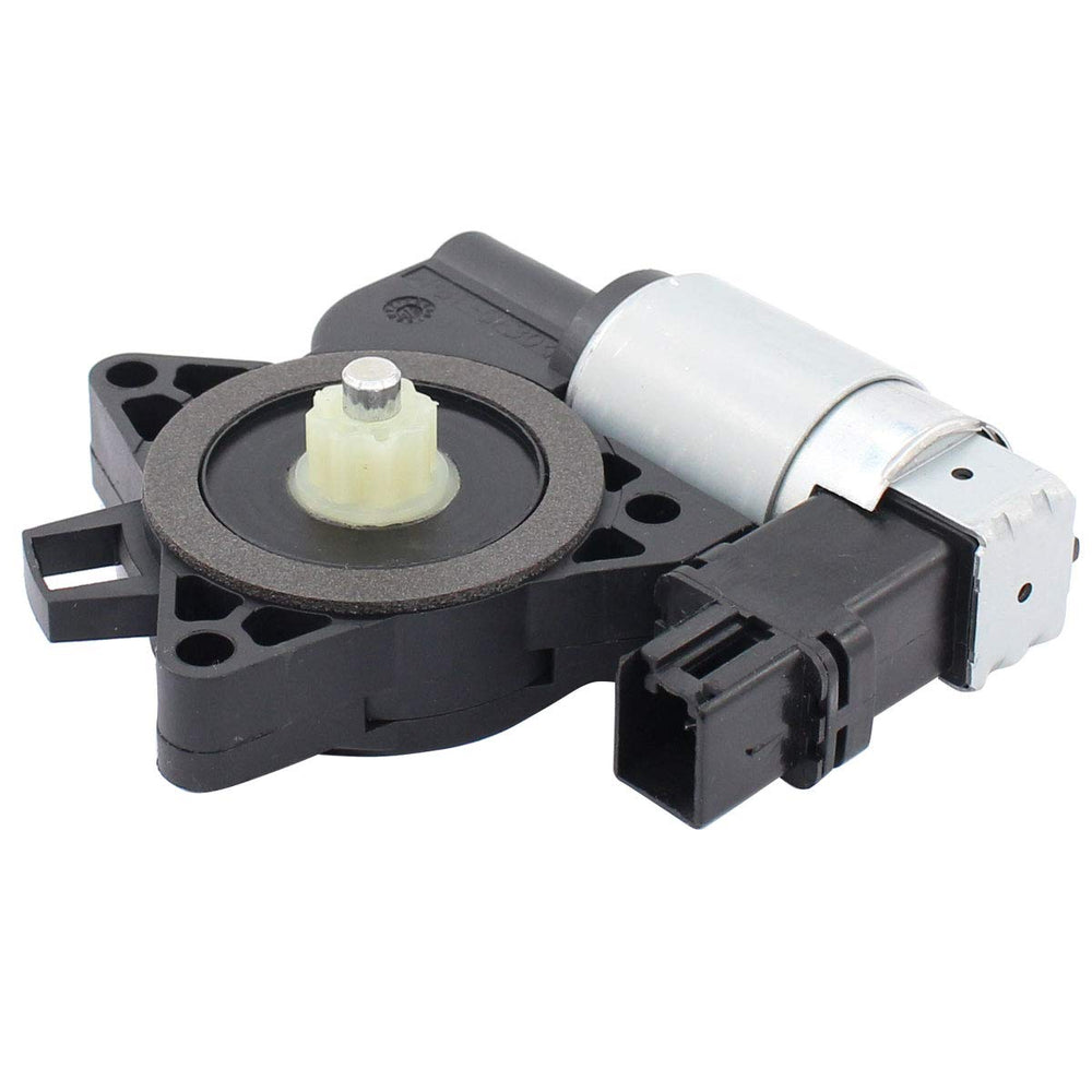 NewYall close-up of motor connector showing secure electrical fit benefit