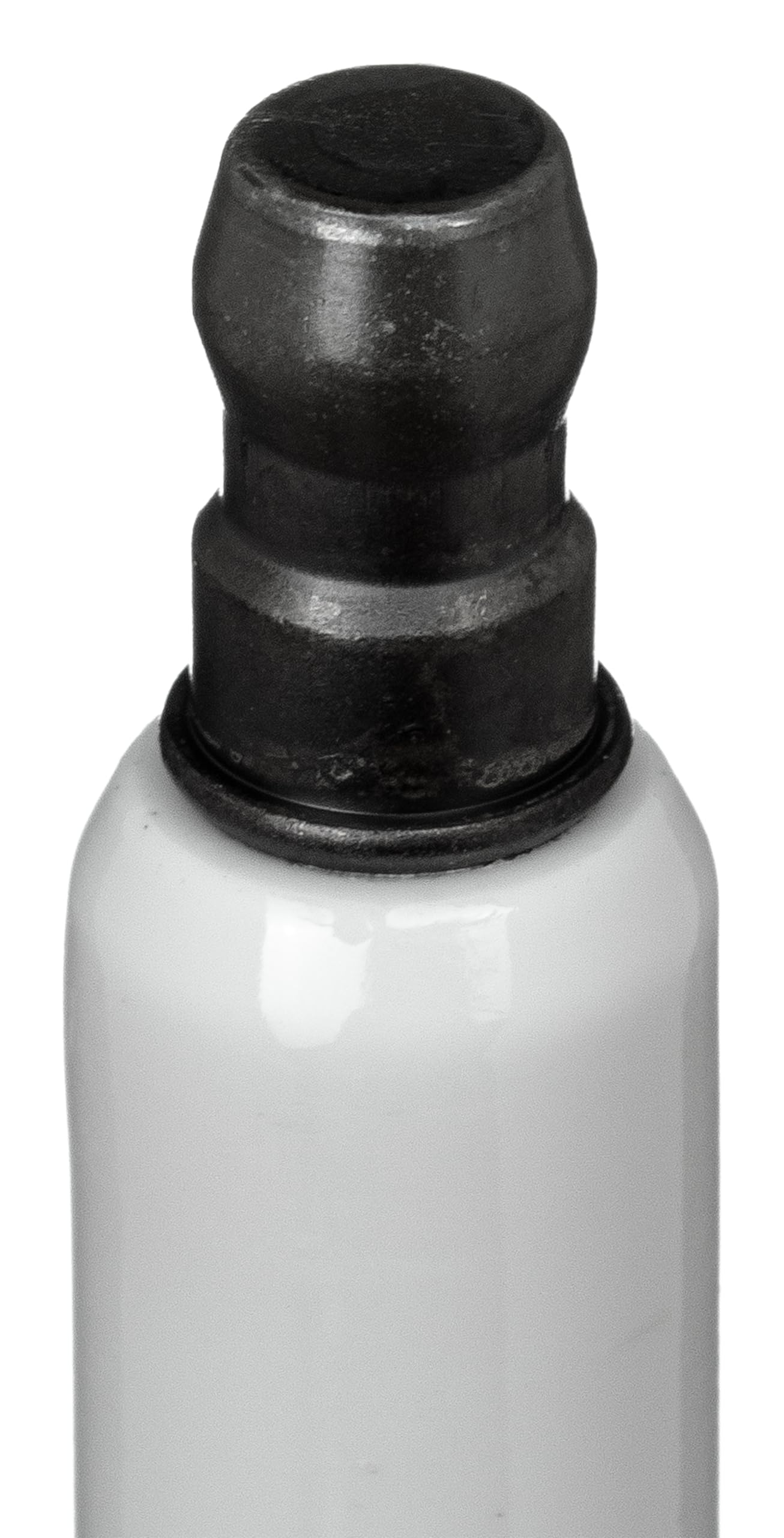 NGK PFR8S8EG close-up of platinum center electrode highlighting durability and precise gap