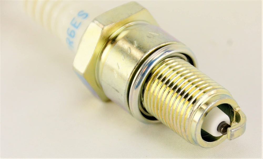 NGK side profile of plug showing thread and reach for correct OE fit