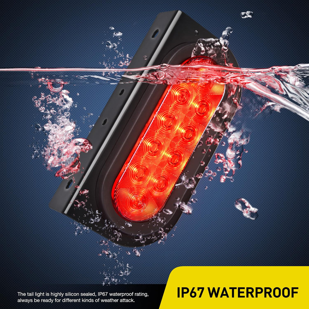 Nilight tail light lit on trailer at night improving road visibility