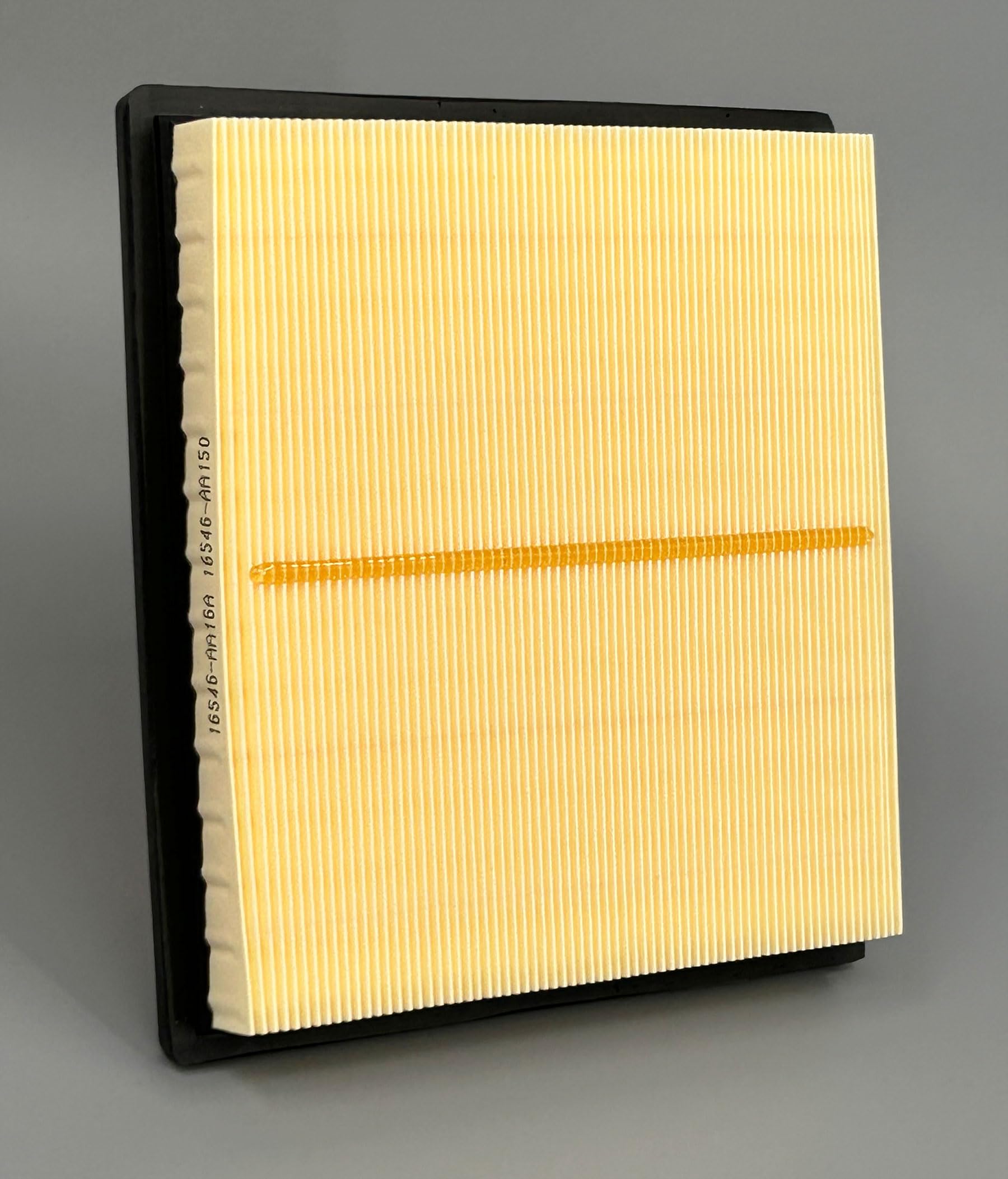 OIFILLIO cabin filter placed behind glovebox improving cabin air