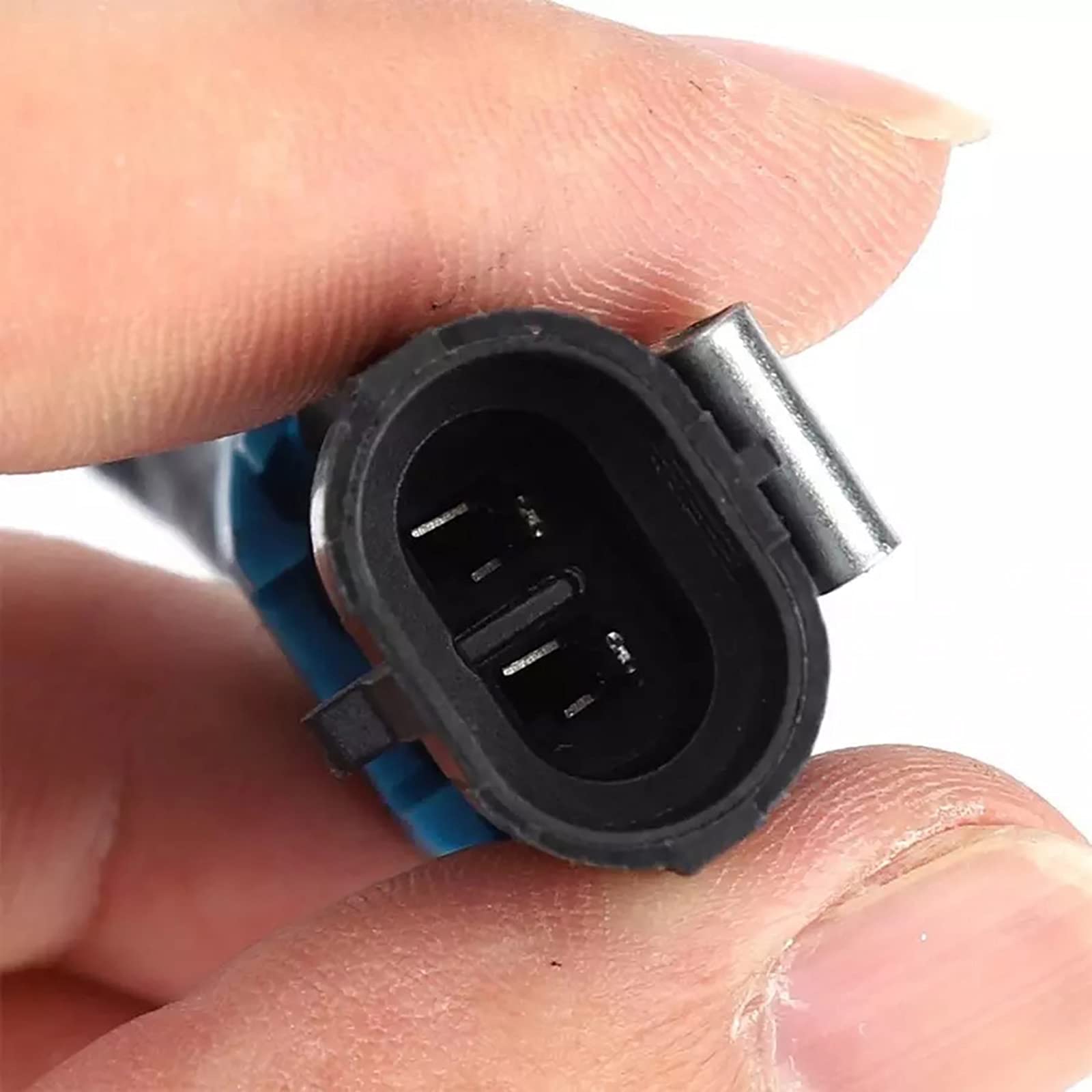OYEAUTO knock sensor size comparison next to coin, confirms correct scale