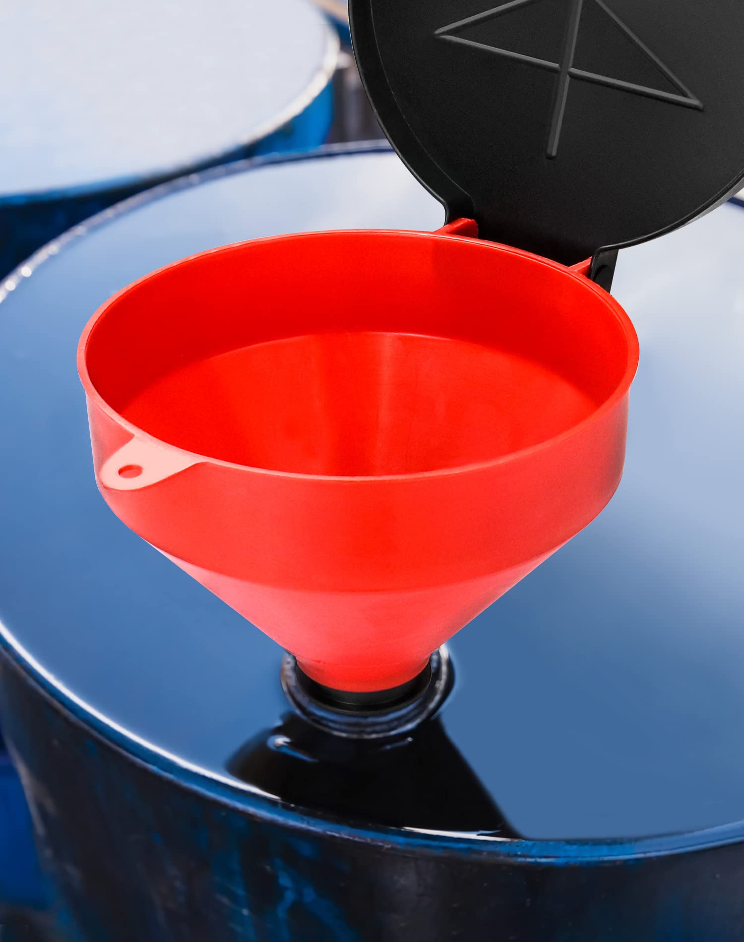 QWORK funnel PPS-threaded 2" BSP adaptor showing secure drum fit benefit
