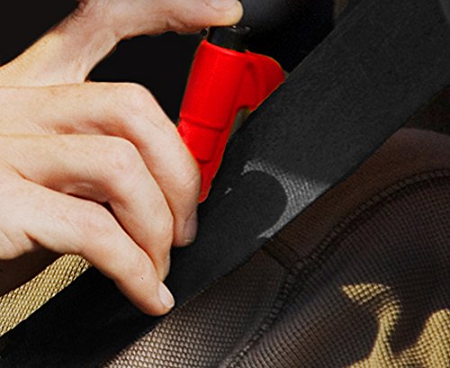 RESQME close-up of seatbelt cutter blade for fast, safe belt severing benefit