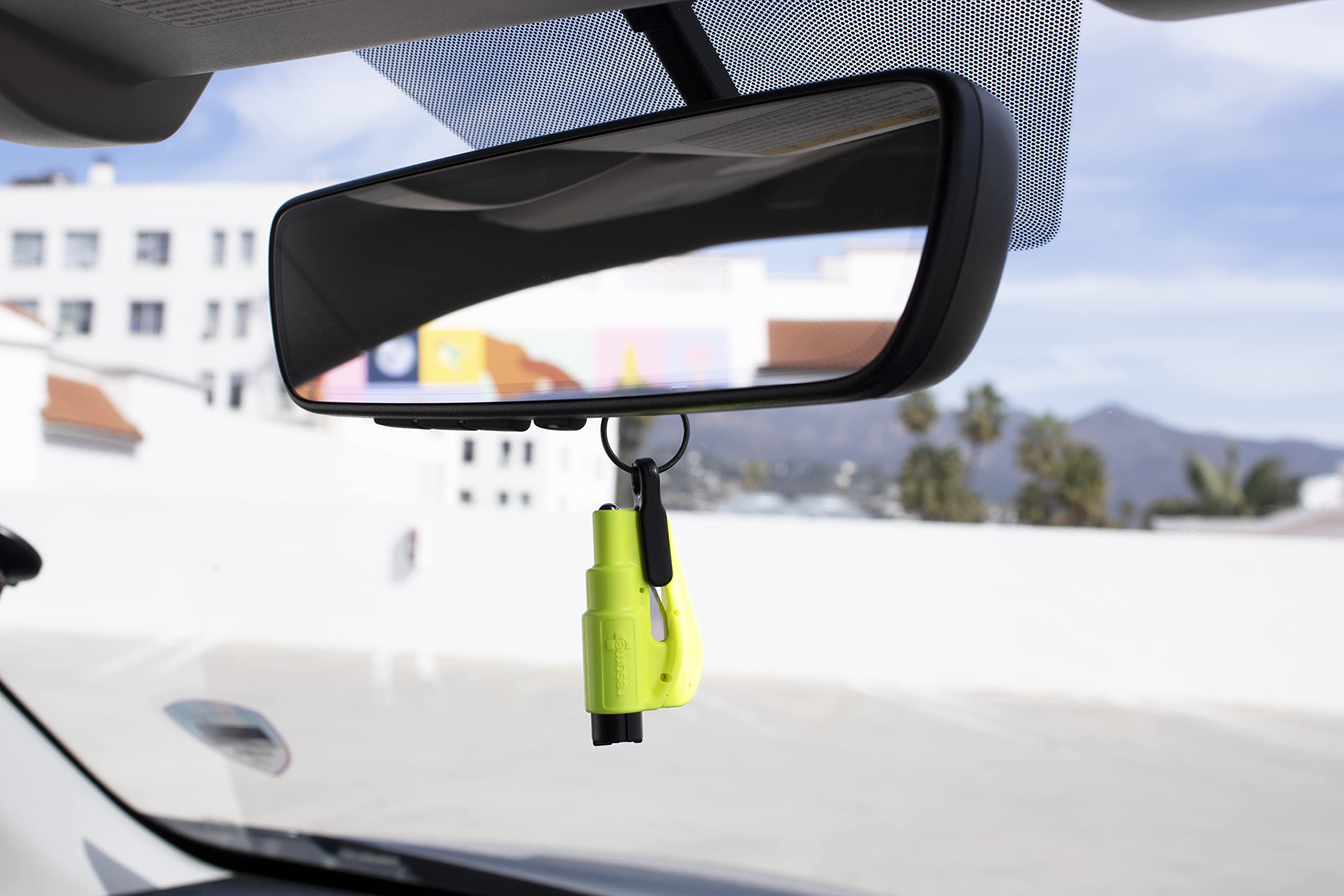 RESQME bright yellow casing detail for high visibility, quick location in emergencies benefit