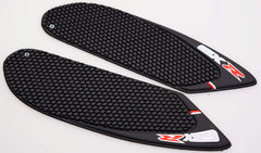 REVSOSTAR close-up of diamond texture providing extra knee traction and protection