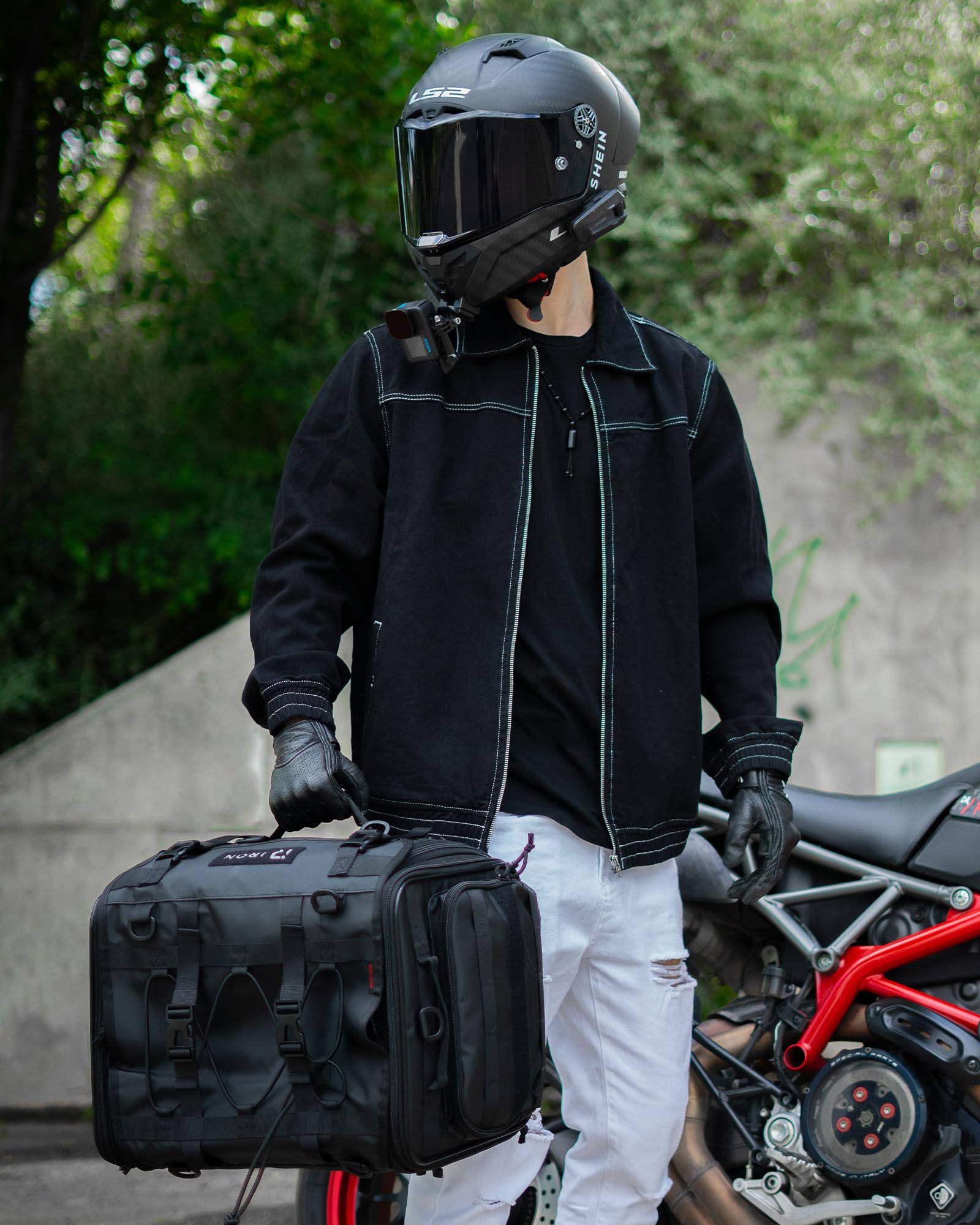 RIDEIRON tail bag mounted on a sportbike demonstrating stable fit