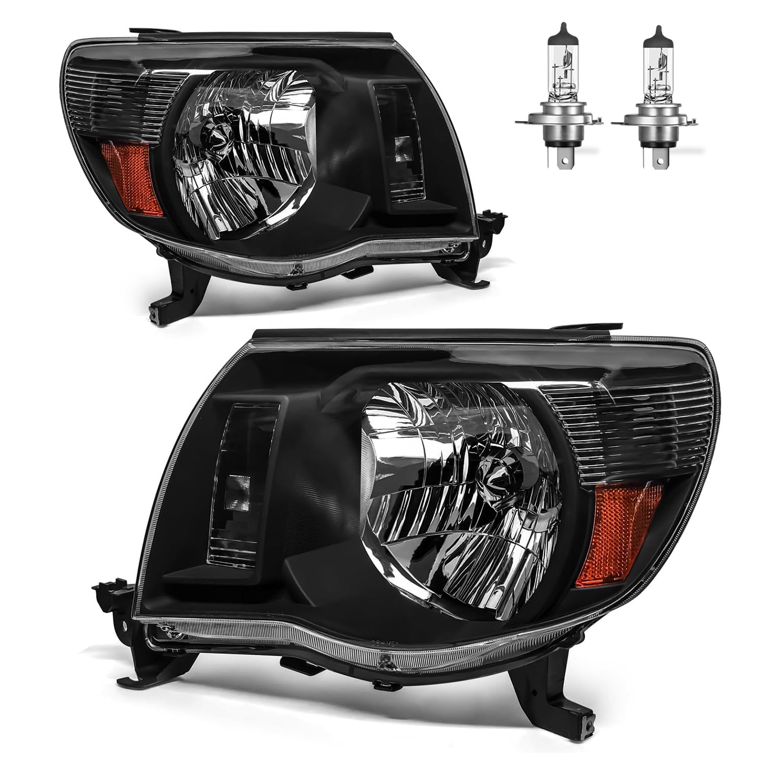 ROADEAL driver-side headlight assembly showing clean factory fit and improved visibility