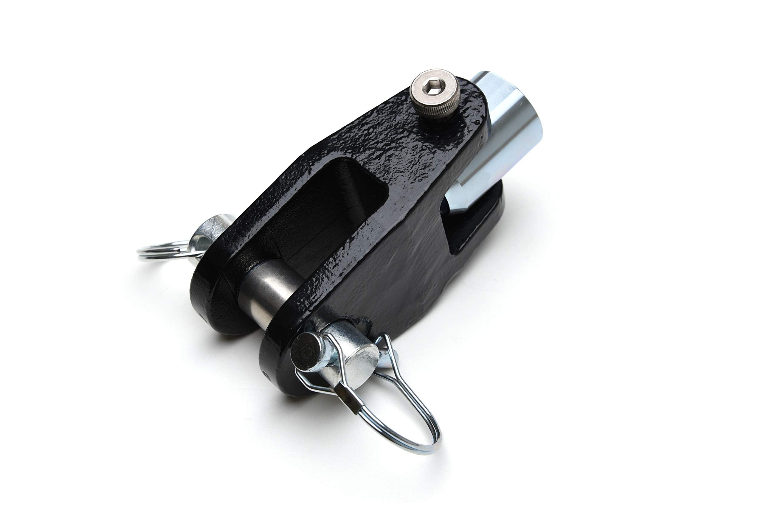 Roadmaster 035-1 installed on Jeep bumper demonstrating direct-pin towing capability