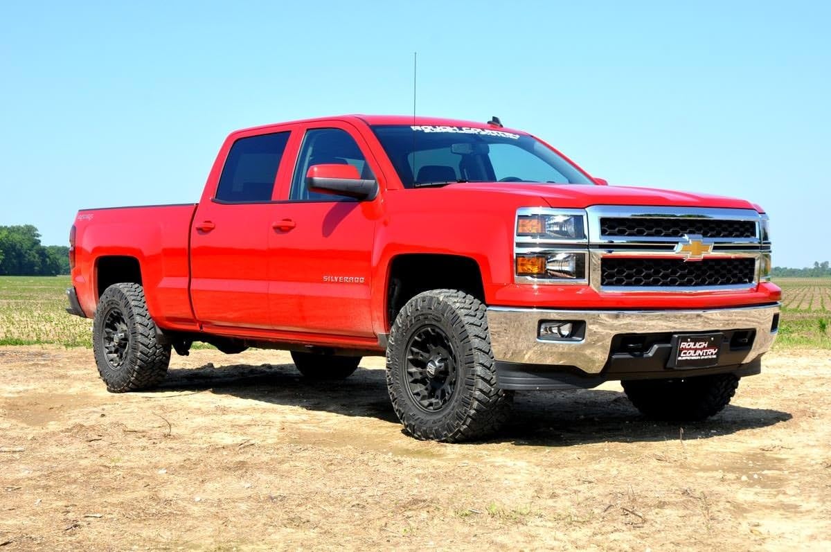 Rough Country close-up of aluminum spacer showing durable finish and fitment advantage