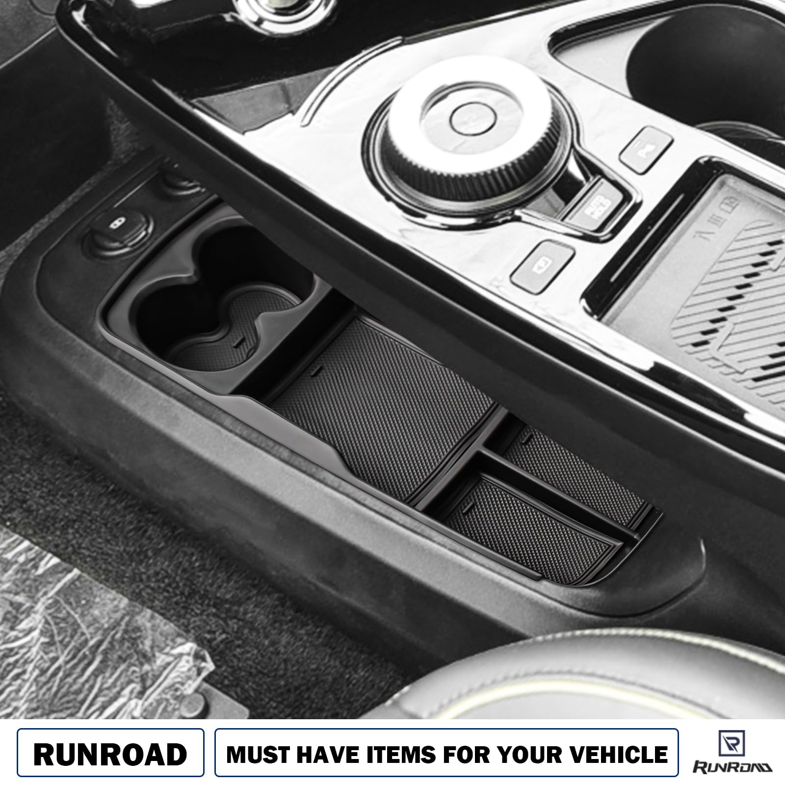 RUNROAD scale comparison with wallet and phone demonstrating organized capacity