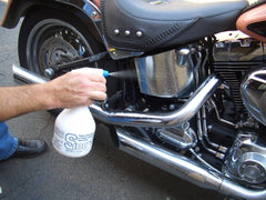 S S100 trigger spray close-up highlighting nozzle and easy application for targeted cleaning