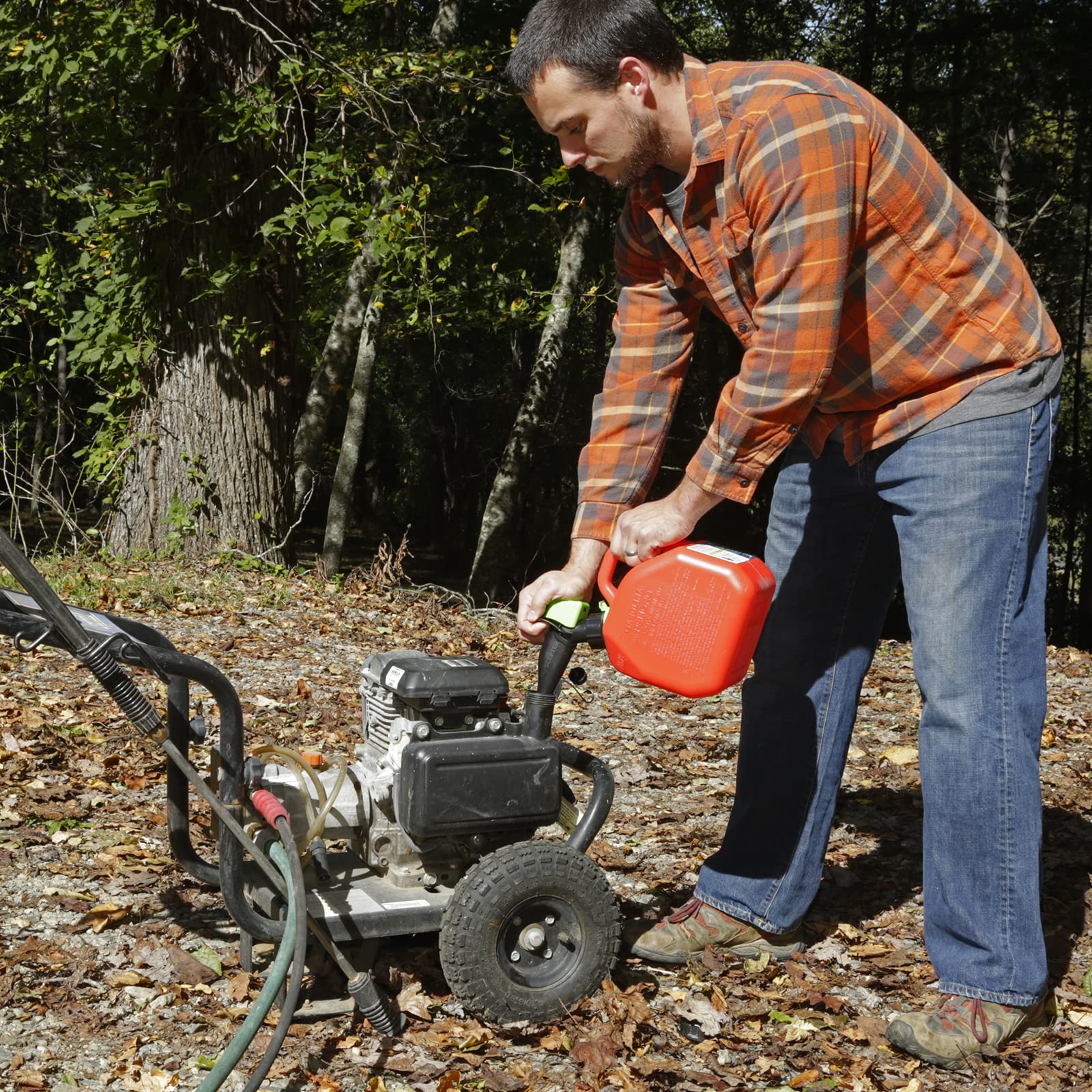 Scepter refueling a motorcycle with controlled flow to prevent spills