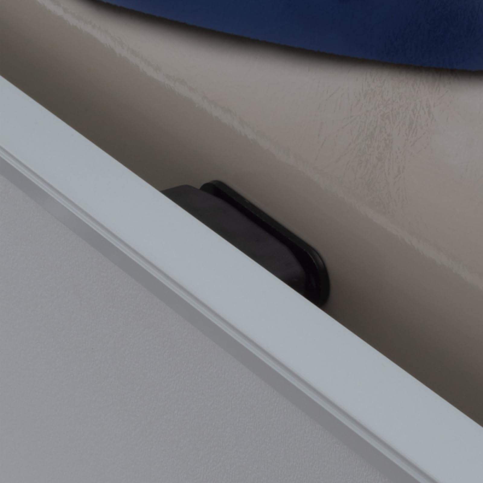 Screw Man ABS casing textured detail illustrating weather-resistant construction