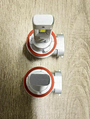 SEALIGHT bulb installed in headlight housing for straightforward 3-minute fitting