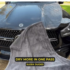 Sleek Dudes edgeless detail showing smooth edges to reduce streaks and swirls