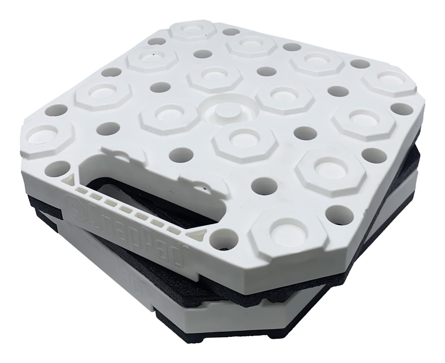 SnapPad close-up of recycled rubber texture providing extra grip
