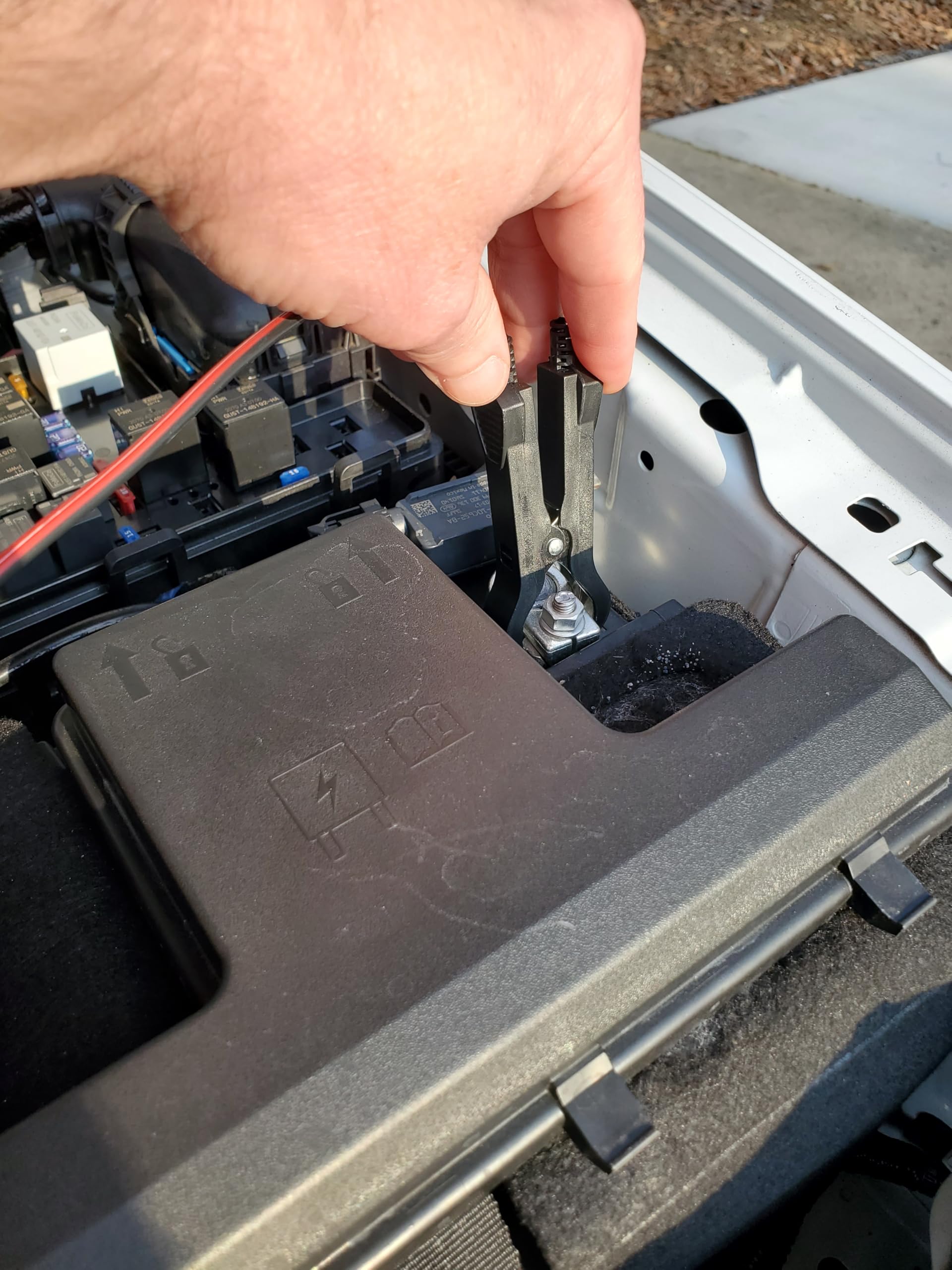 Sound Troubleshooting handheld size comparison in technician hand, for portable convenience