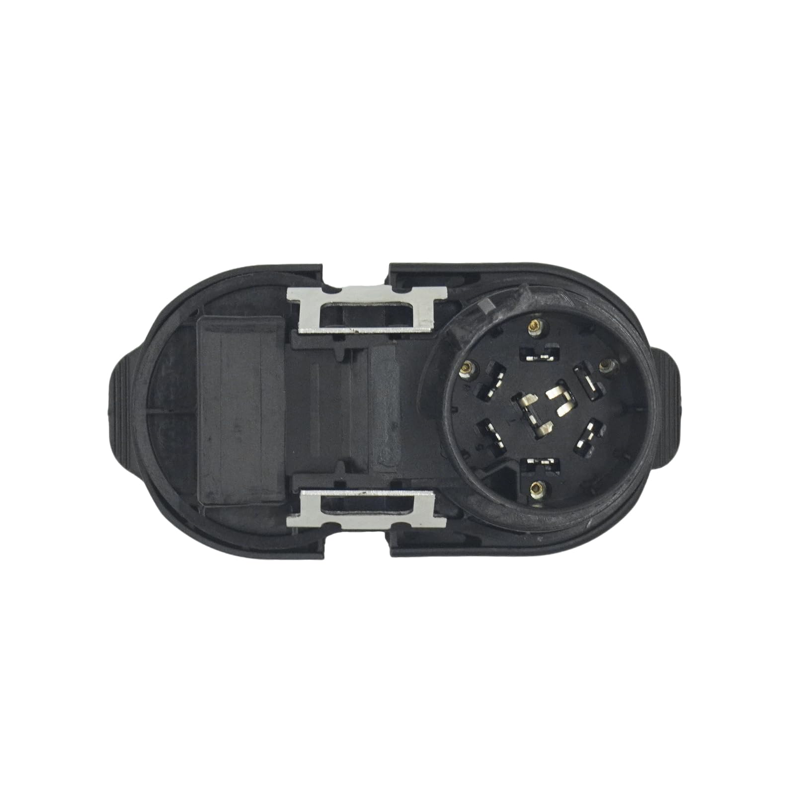 SsllZdq harness beside hand to show compact size and easy handling
