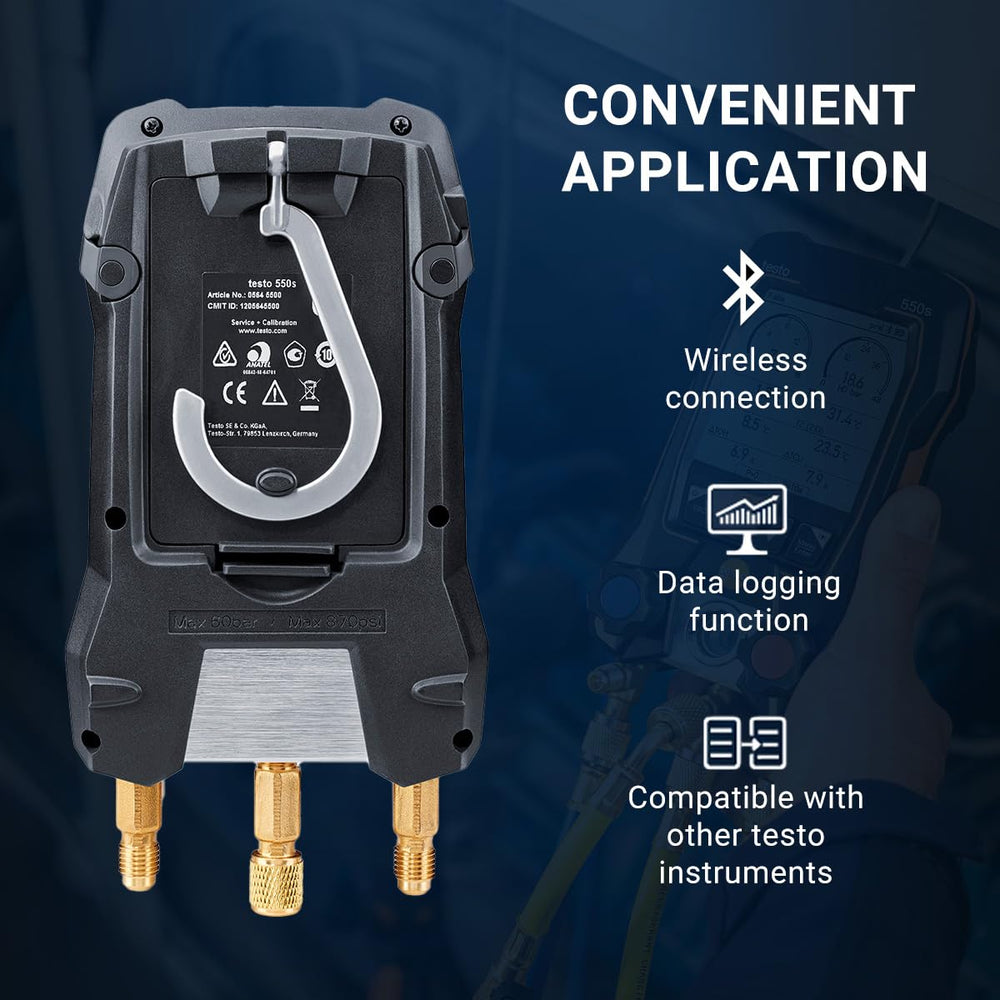 Testo 550s display paired with smartphone app showing wireless data transfer