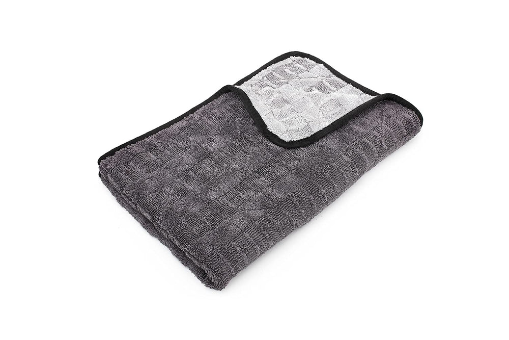 The Rag Company Gauntlet front view showing towel and plush pile for fast drying