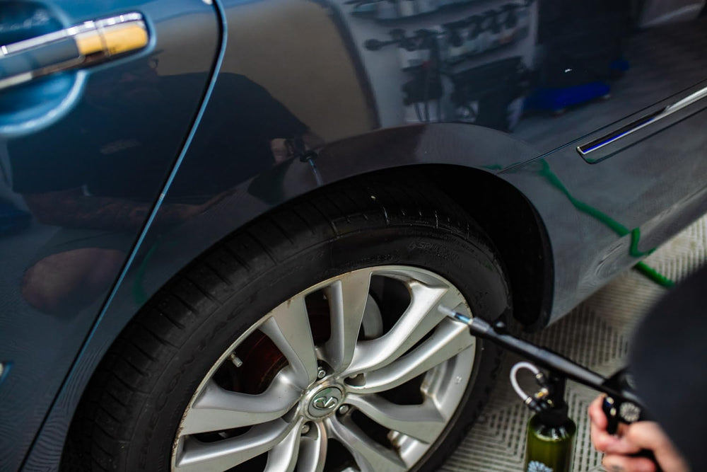 The Rag Company Ultra Air in use on car interior clearing debris fast
