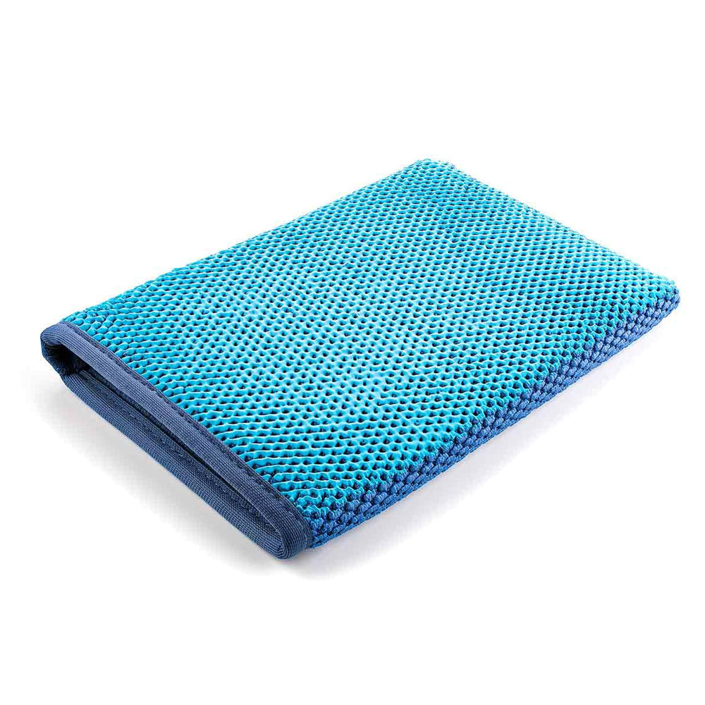 The Rag Company mitt front view showing shape and size, improves decontamination