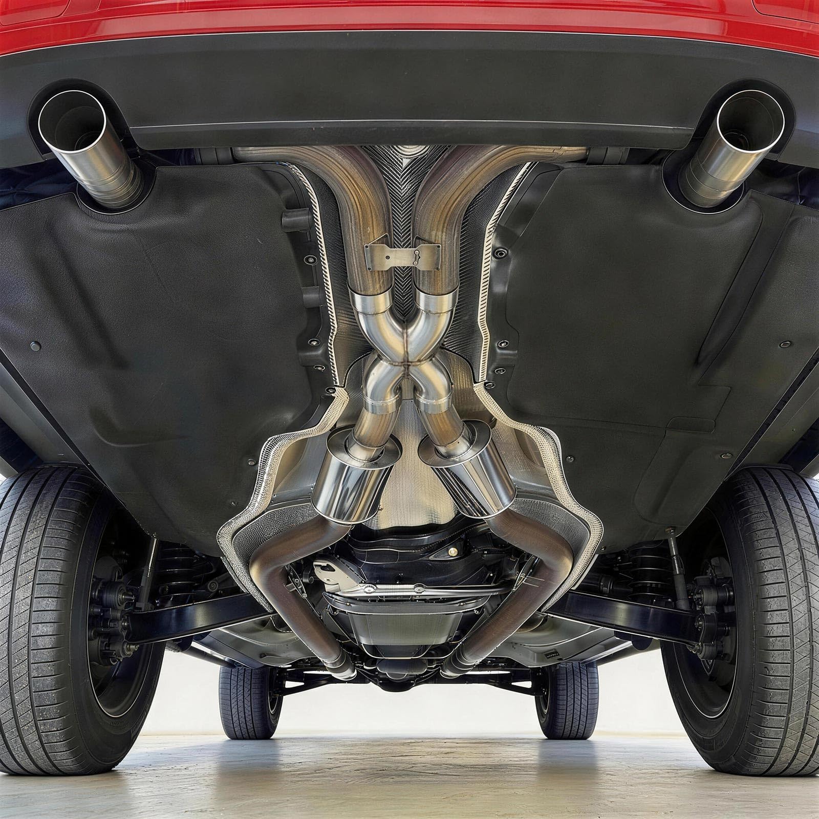Upower X-pipe crossover junction close-up showing pulse merge benefit