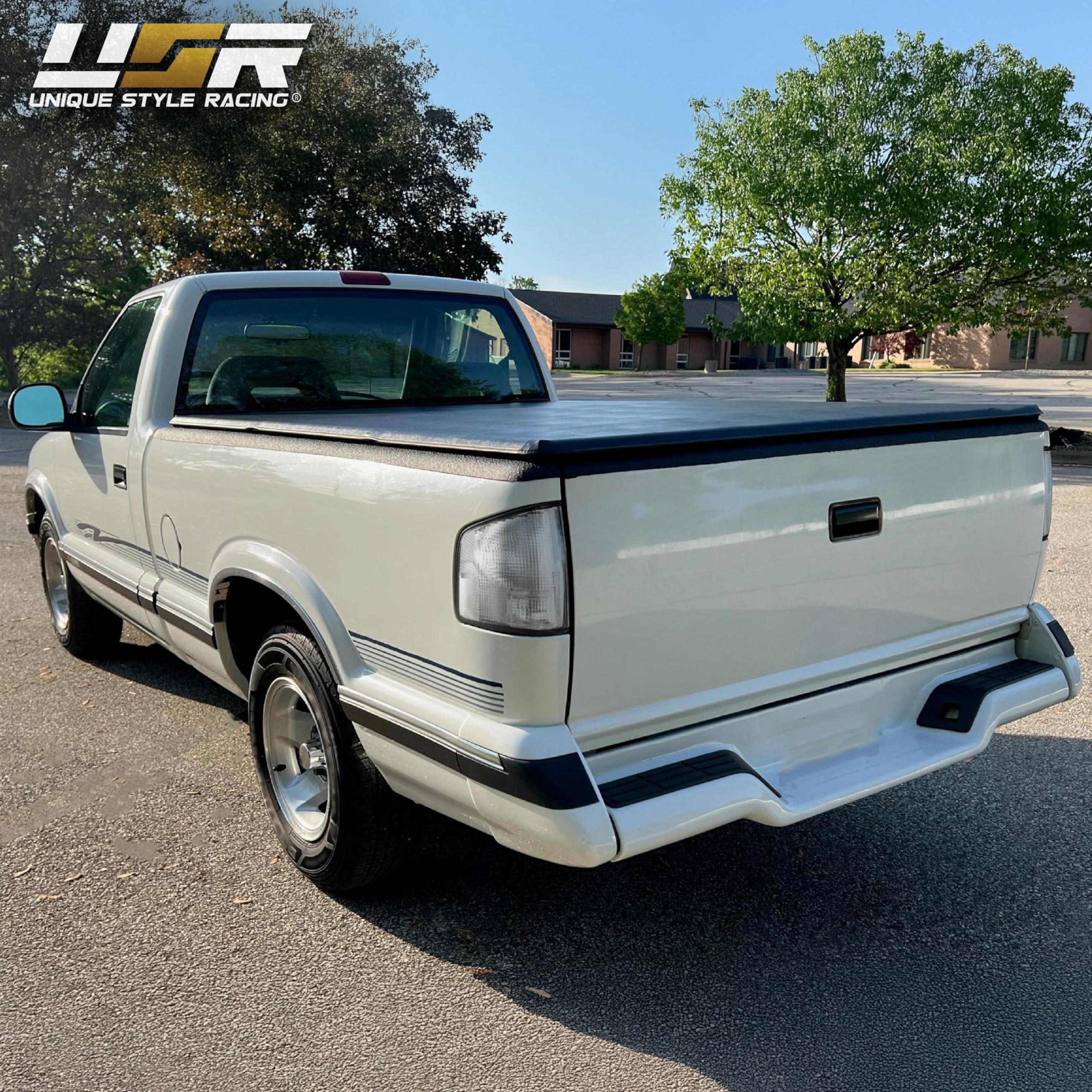 USR tail lights packaging box and inserts proving secure shipping protection
