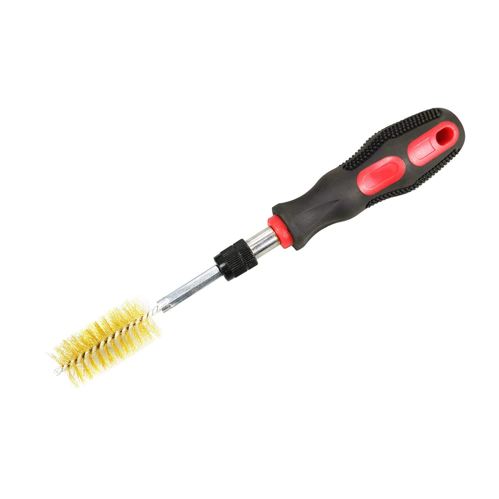 UTMALL in-use on diesel engine showing targeted injector seat cleaning for better sealing